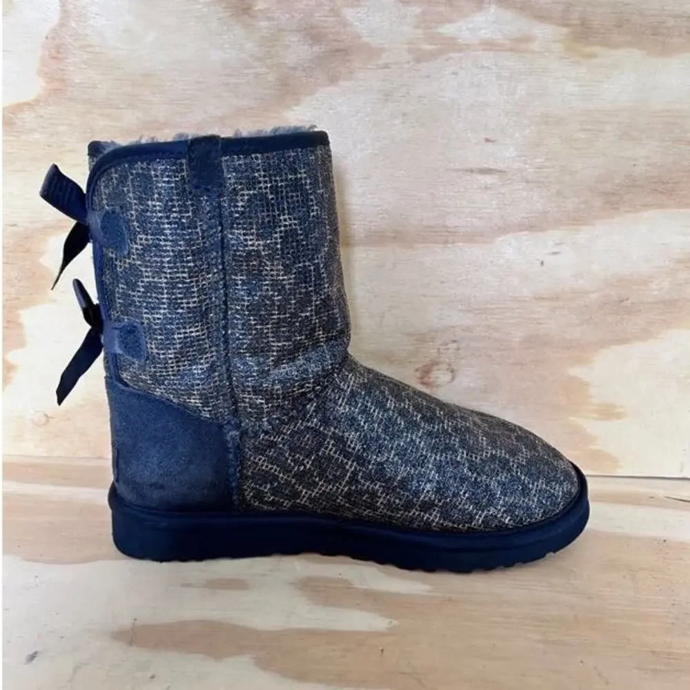 UGG Australia -Bailey Bow Glitter Leopard -Boots -Blue -Women's - 6 -S/N 1006815